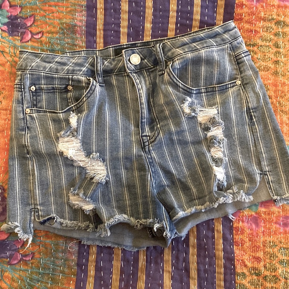 Striped denim shorty shorts